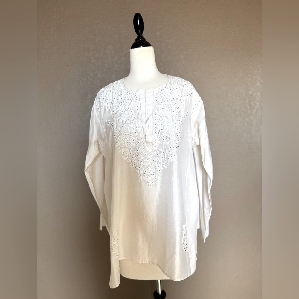 Stunning Leaves of Grass New York Tunic
